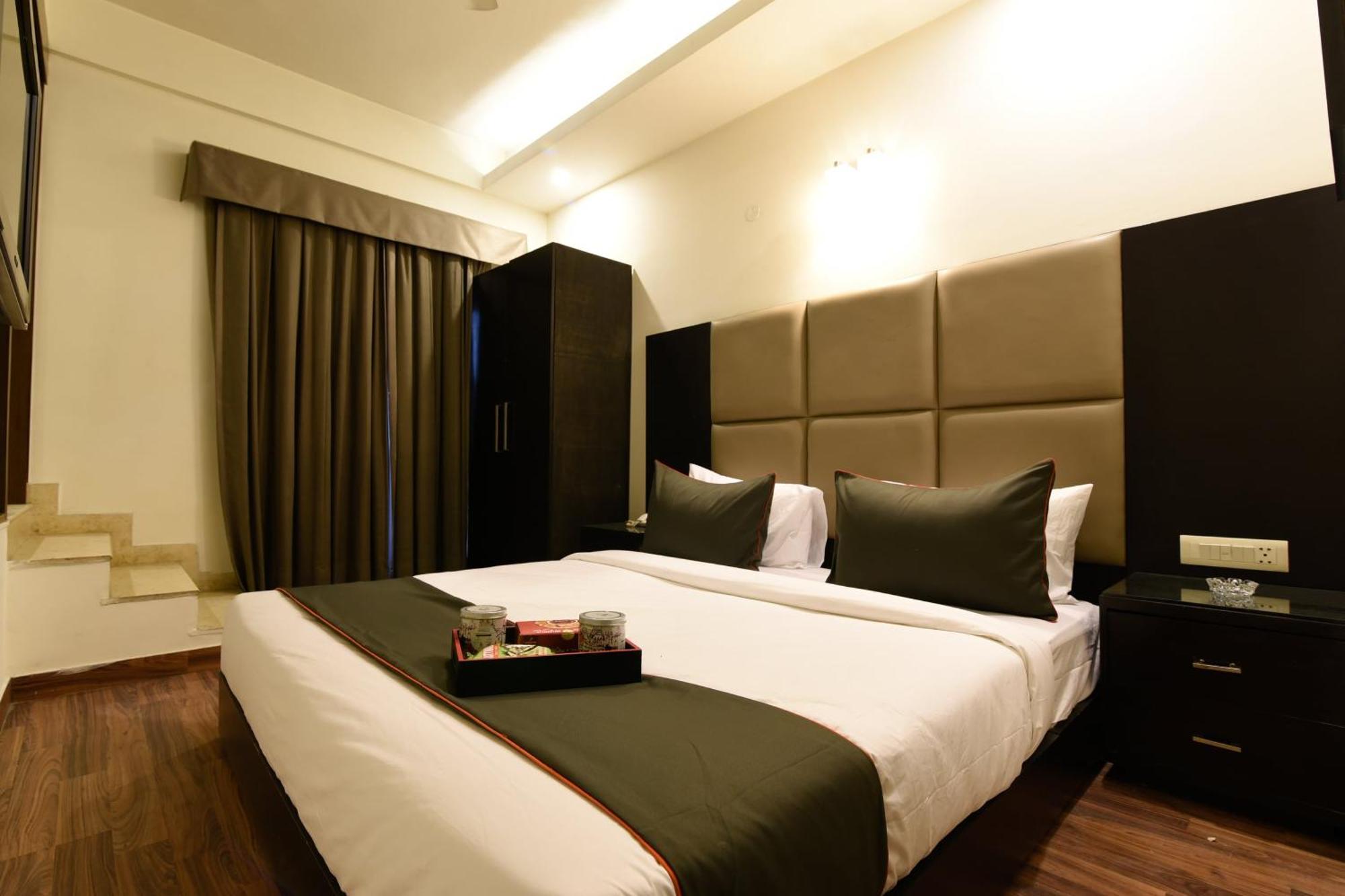Hotel O Venkata Sai Sadan Mathrusree Nagar Kondapur  Esterno foto