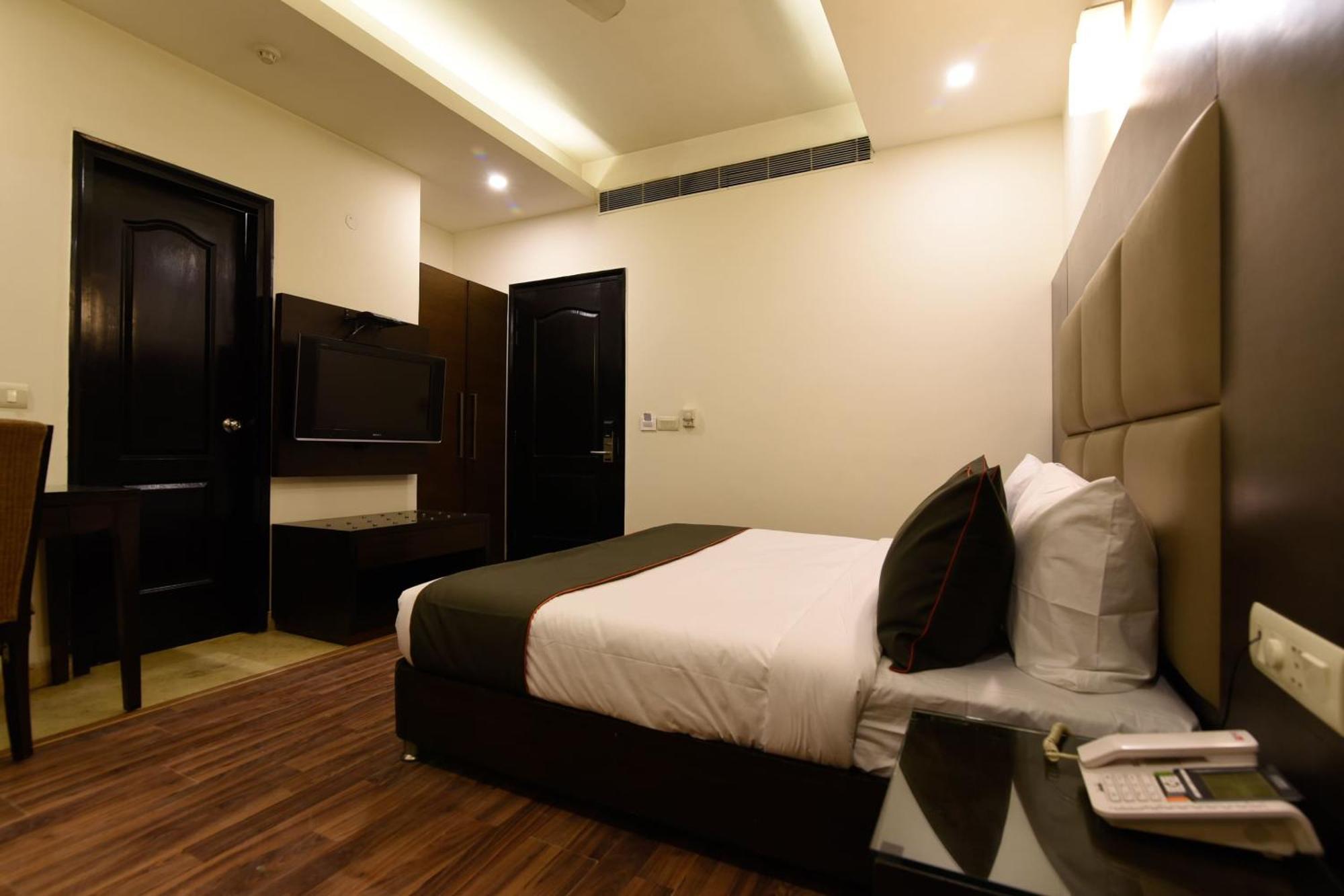 Hotel O Venkata Sai Sadan Mathrusree Nagar Kondapur  Esterno foto