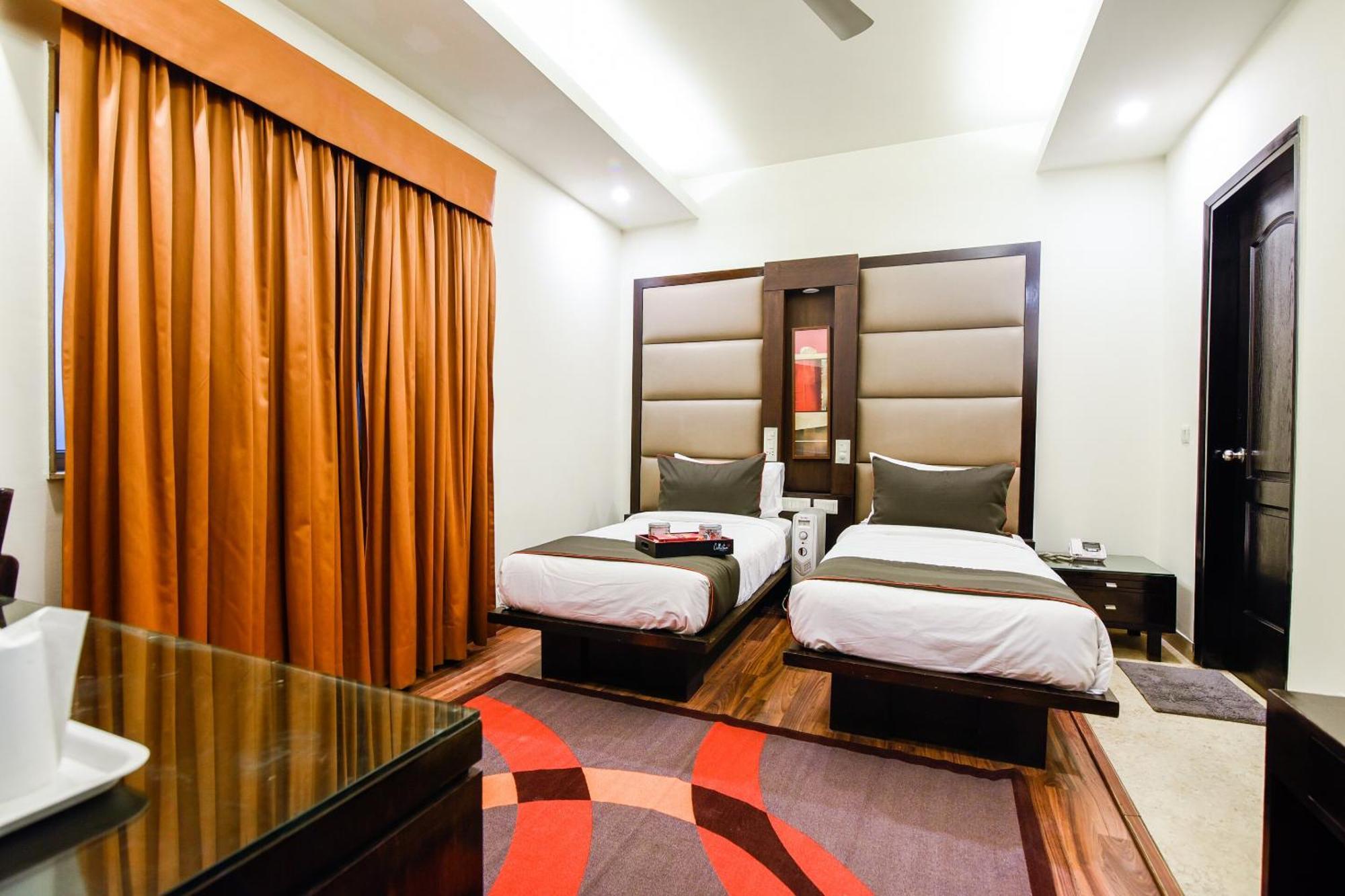 Hotel O Venkata Sai Sadan Mathrusree Nagar Kondapur  Esterno foto